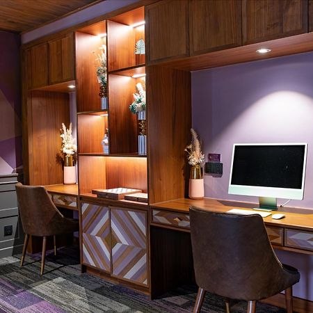 ฟิวชั่น ออริจินัล ไซง่อน เซ็นเตอร์ Hotel โฮจิมินห์ซิตี้ ภายนอก รูปภาพ A home office