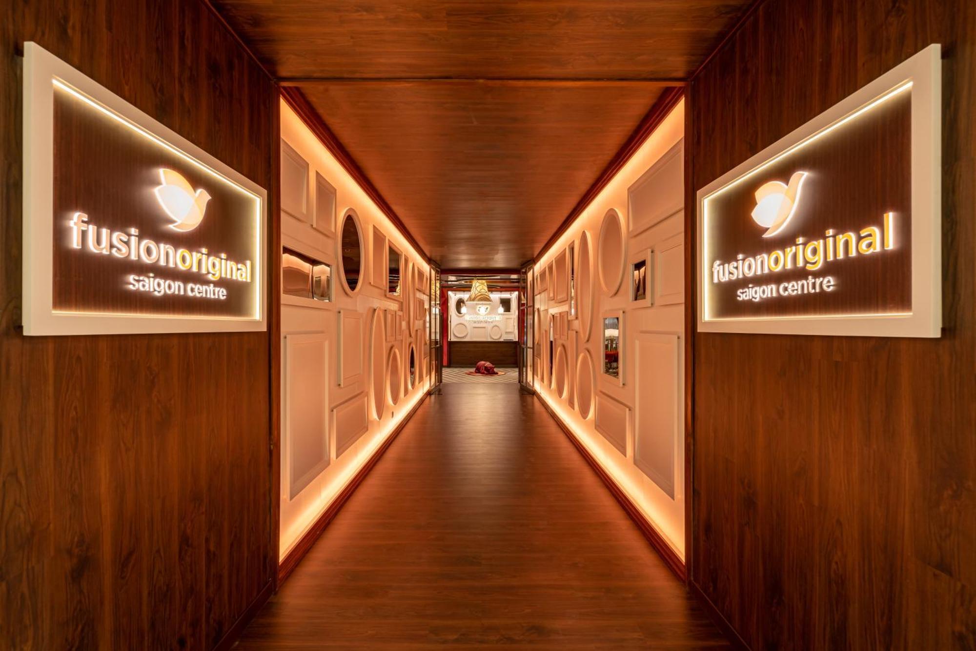 ฟิวชั่น ออริจินัล ไซง่อน เซ็นเตอร์ Hotel โฮจิมินห์ซิตี้ ภายนอก รูปภาพ Fusion Original Salon Centre